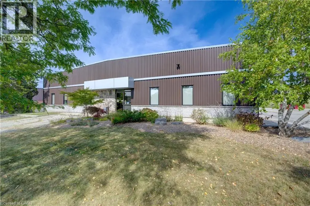 136 Dearborn Place, Waterloo